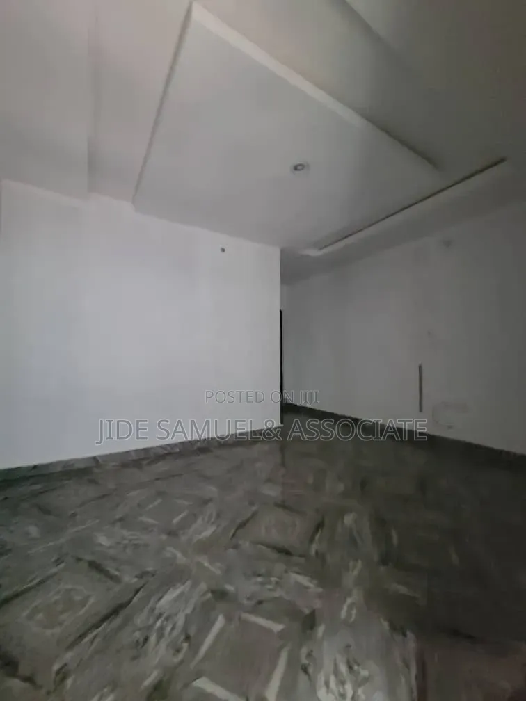 Furnished Mini Flat in Ayobo for rent