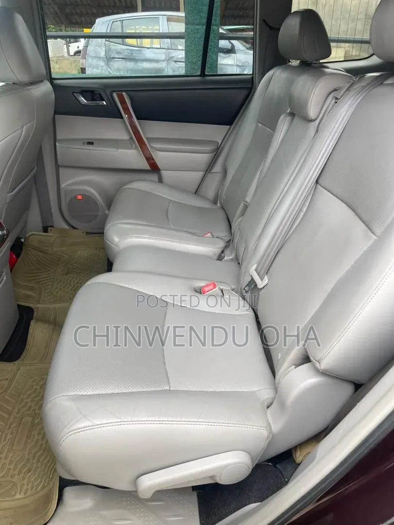 Toyota Highlander 2013 Red
