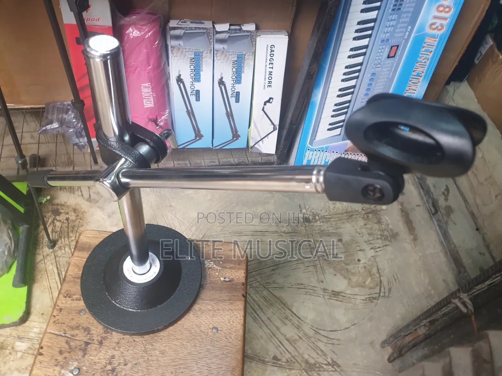 Adjustable Iron Table Microphone Stand