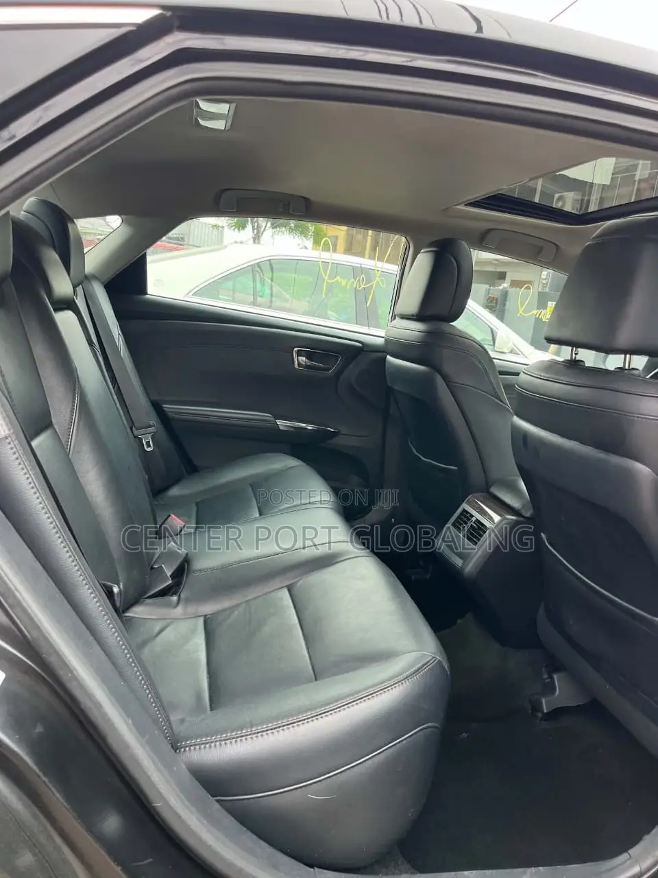 Toyota Avalon XLE Sedar FWD (3.5L 6cyl 6A) 2013 Black
