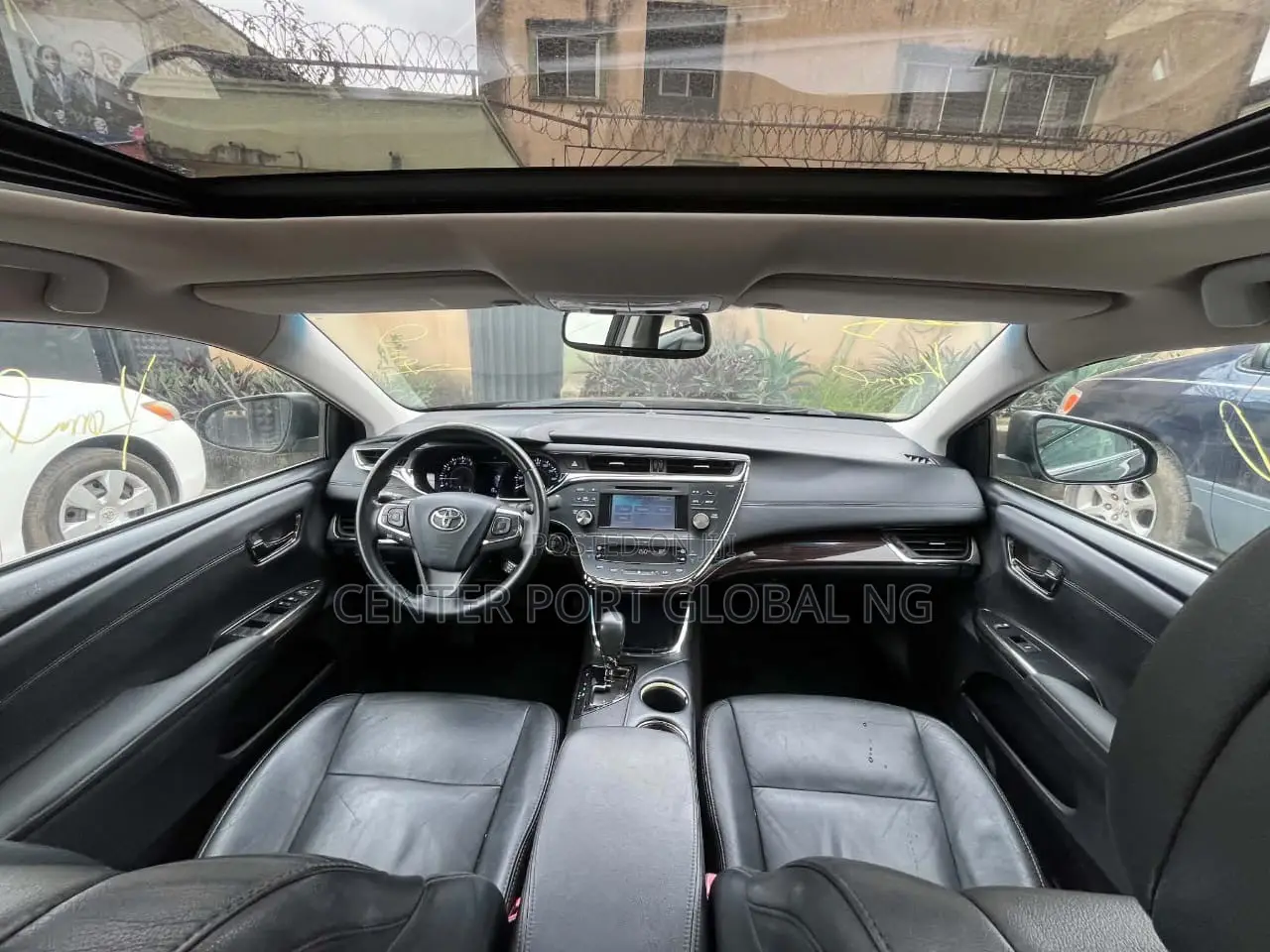 Toyota Avalon XLE Sedar FWD (3.5L 6cyl 6A) 2013 Black