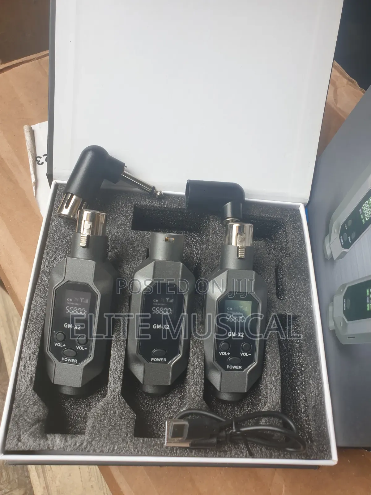 GM-X2 UHF Double Wireless Microphone Transmitter