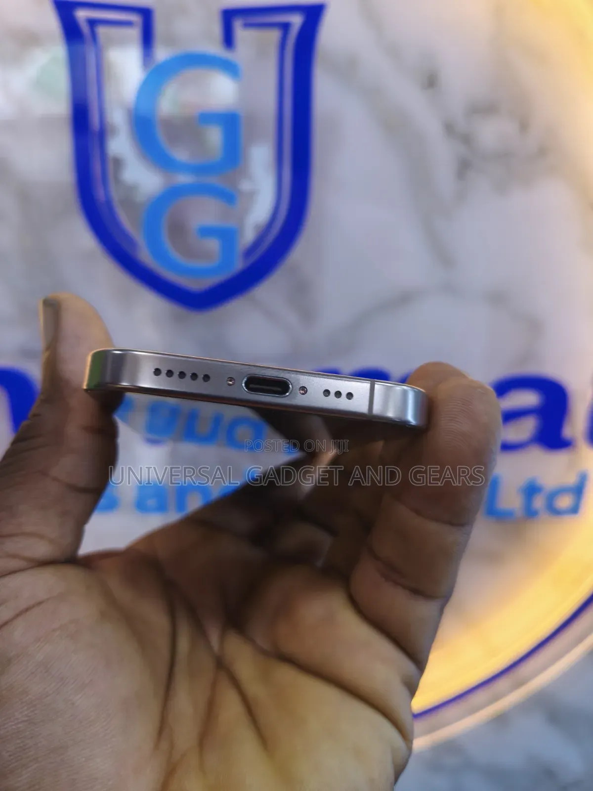 Apple iPhone 16 Pro 256 GB Gold
