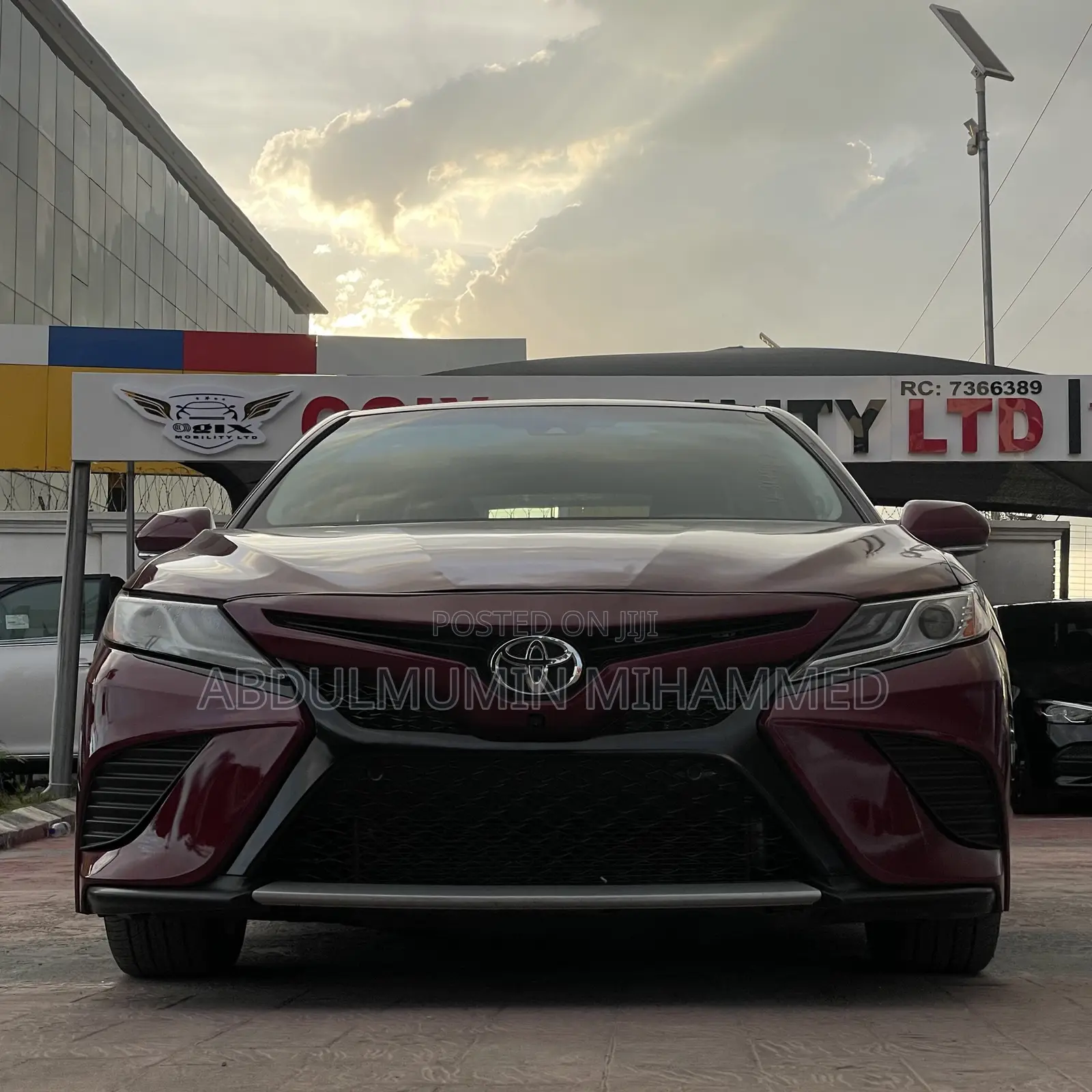 Toyota Camry XSE V6 FWD (3.5L 6cyl 8AM) 2018 Burgundy