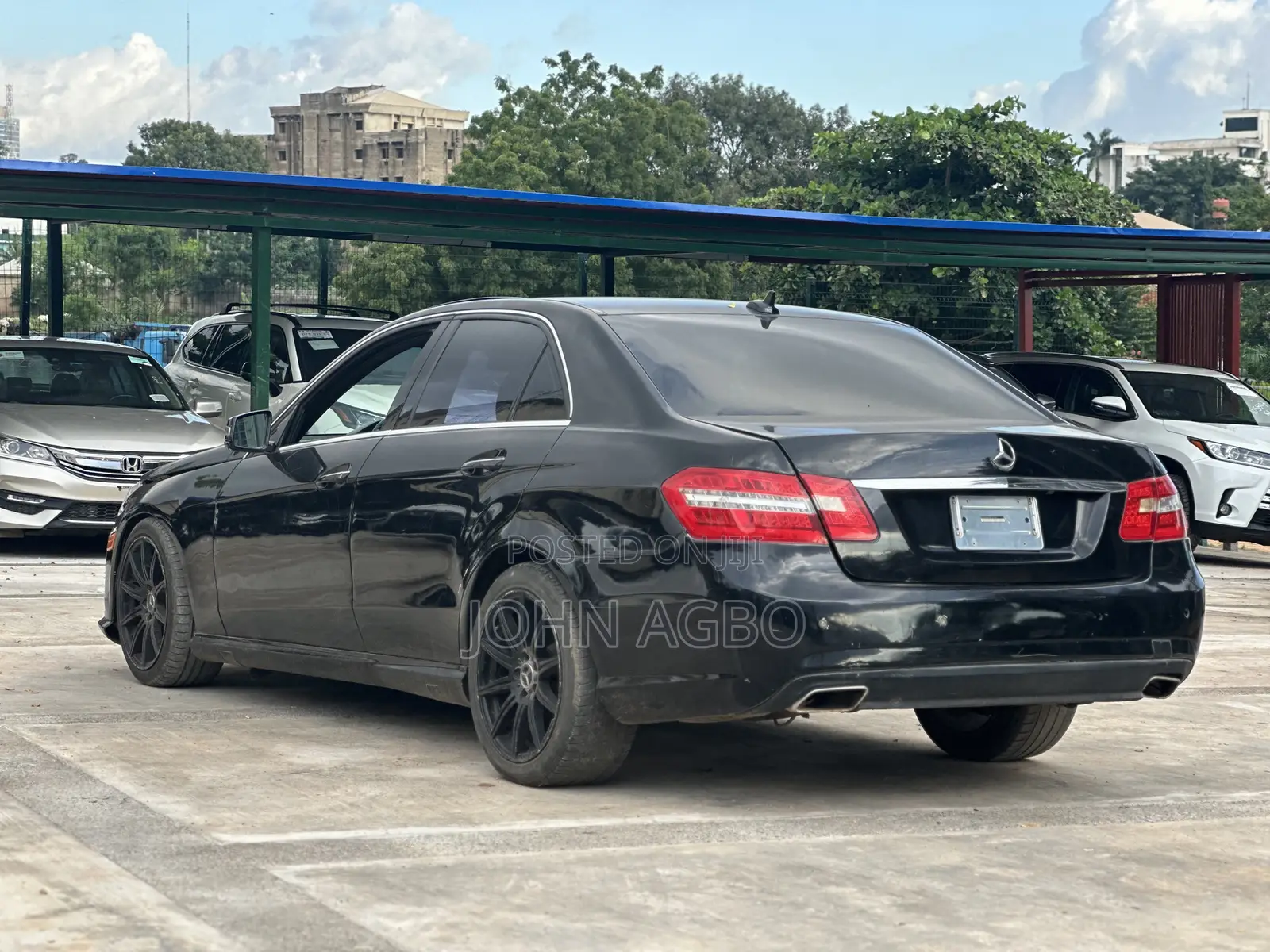 Mercedes-Benz E350 Base 4Matic Sedan AWD (3.5L 6cyl 7A) 2013 Black