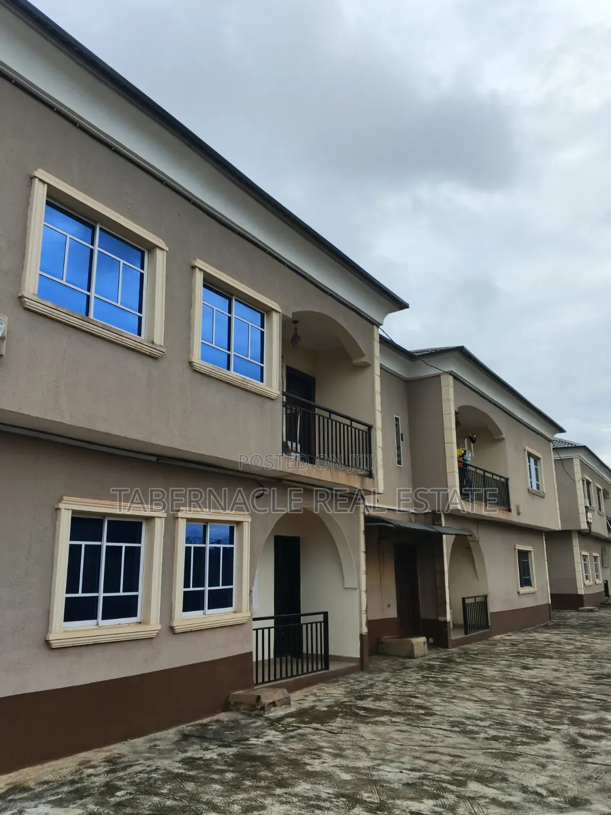 3bdrm Block of Flats in Oreyo Ikorodu for rent