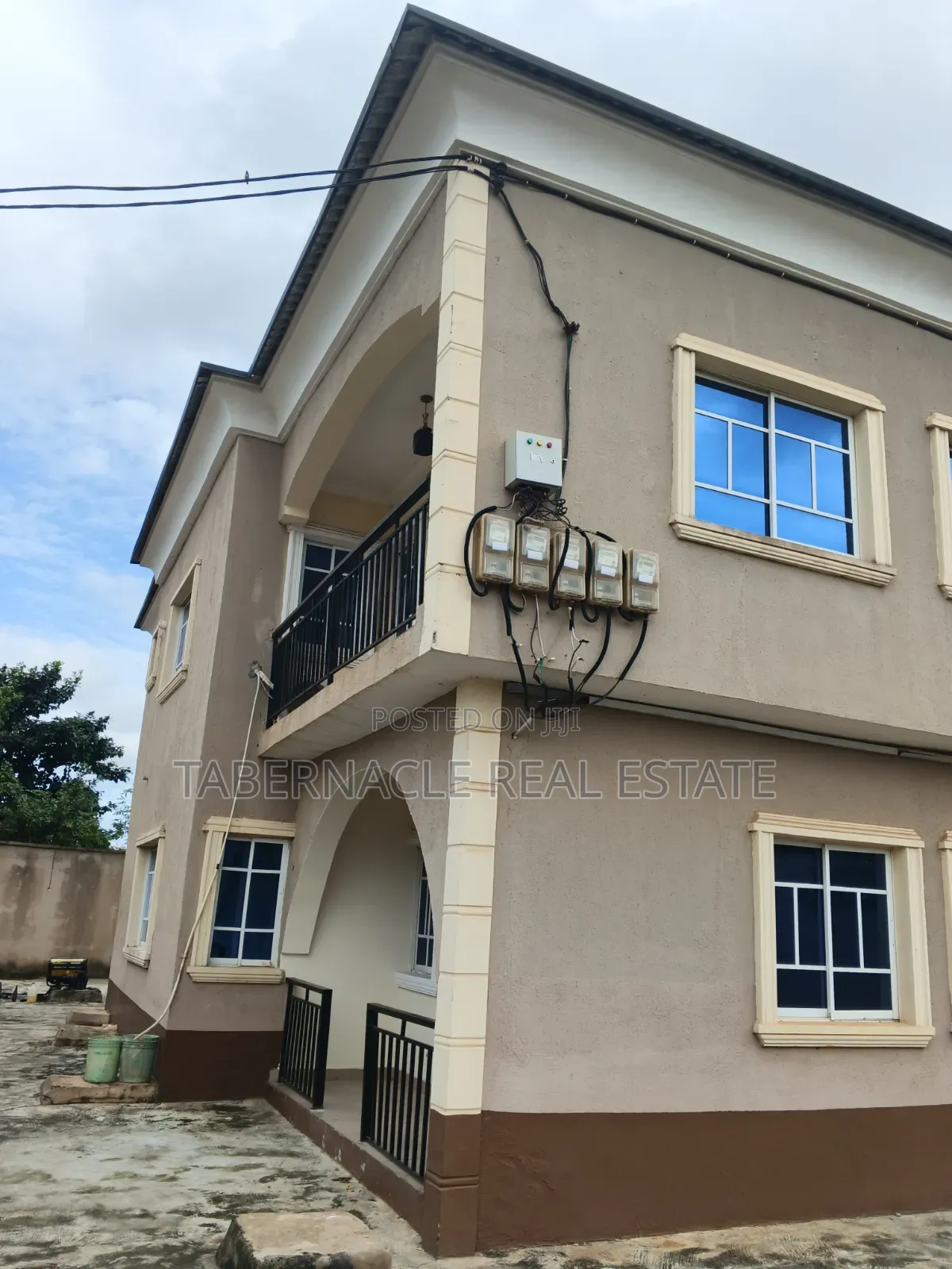 3bdrm Block of Flats in Oreyo Ikorodu for rent