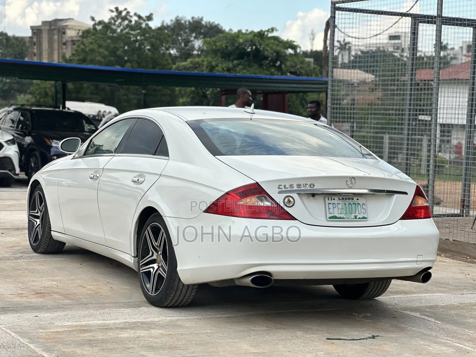 Mercedes-Benz CLS 500 2007 White