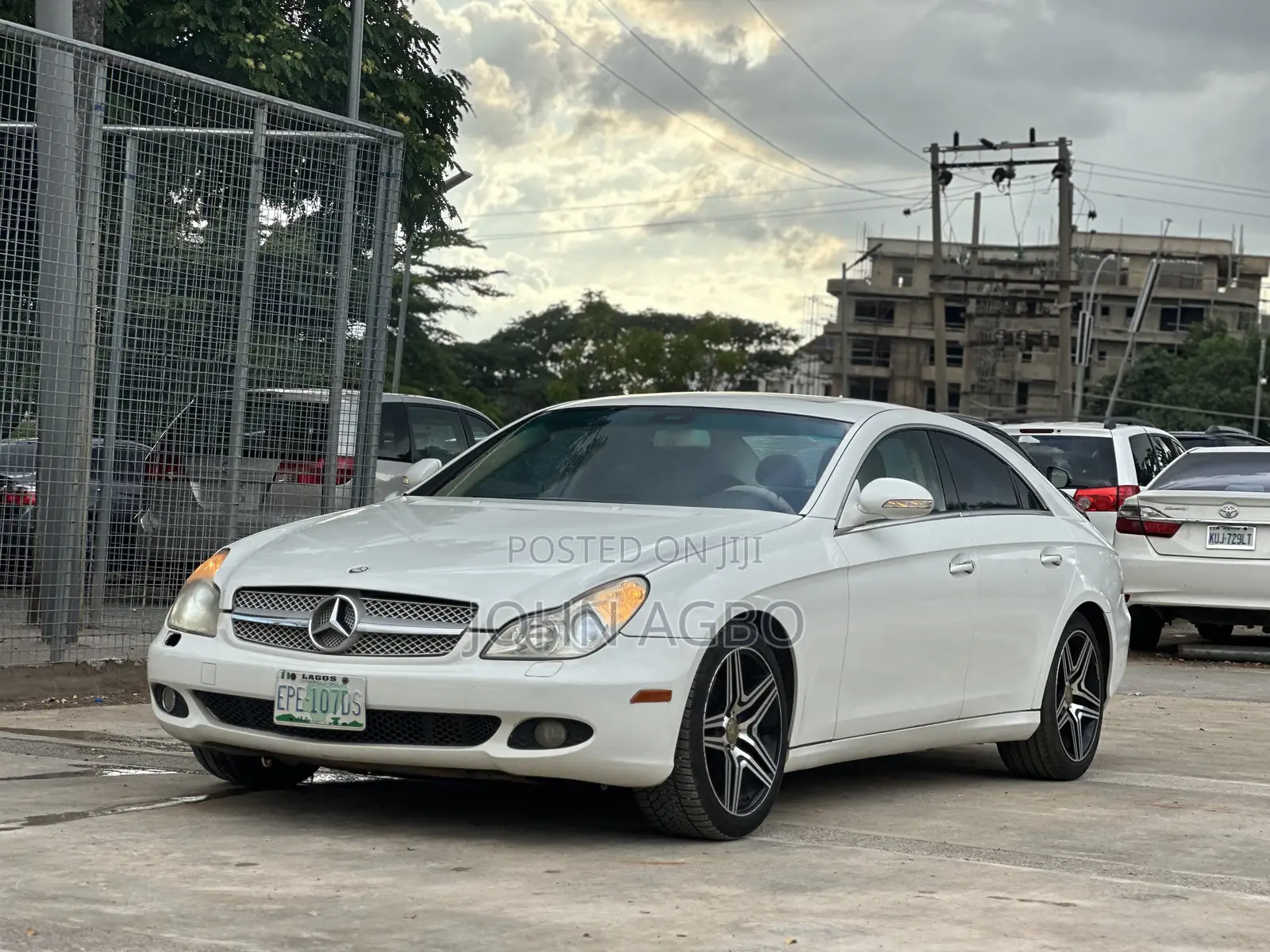 Mercedes-Benz CLS 500 2007 White