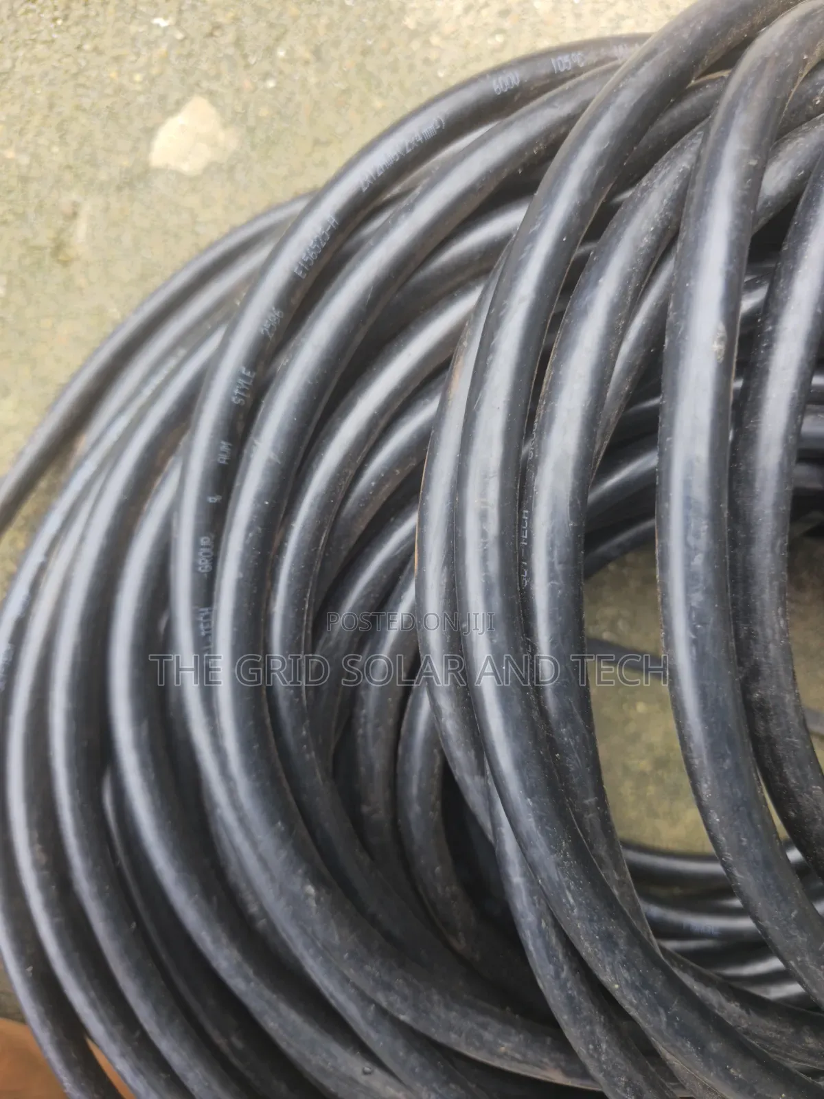 SOLAR DC CABLE — 2 × 4mm2 (AWG 12)