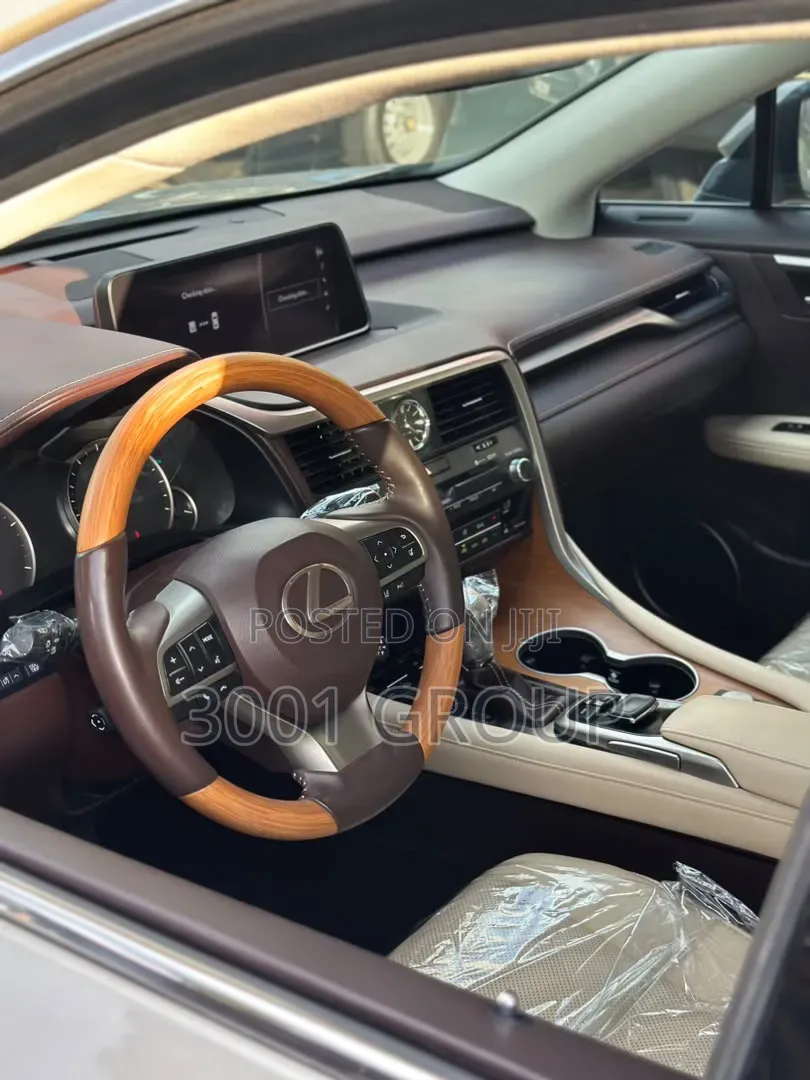 Lexus RX 2018 Gold
