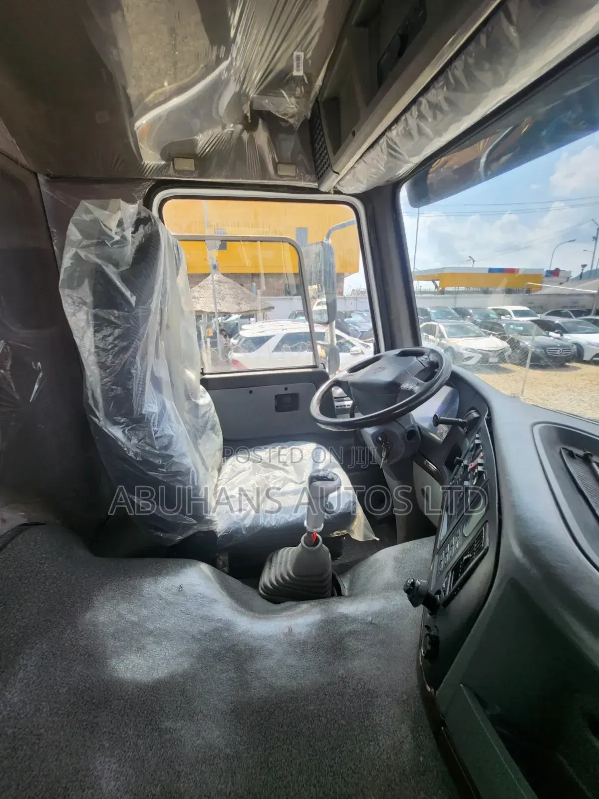 Foreign Used 2018 Sino Truck Howo Going for 65m