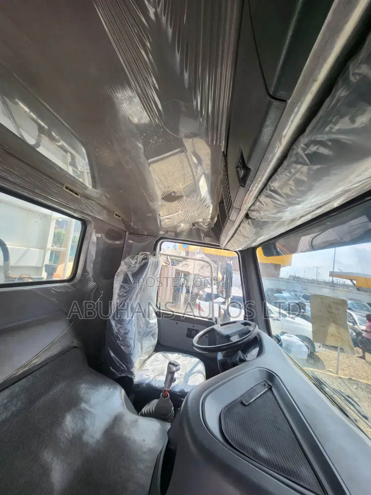Foreign Used 2018 Sino Truck Howo Going for 65m