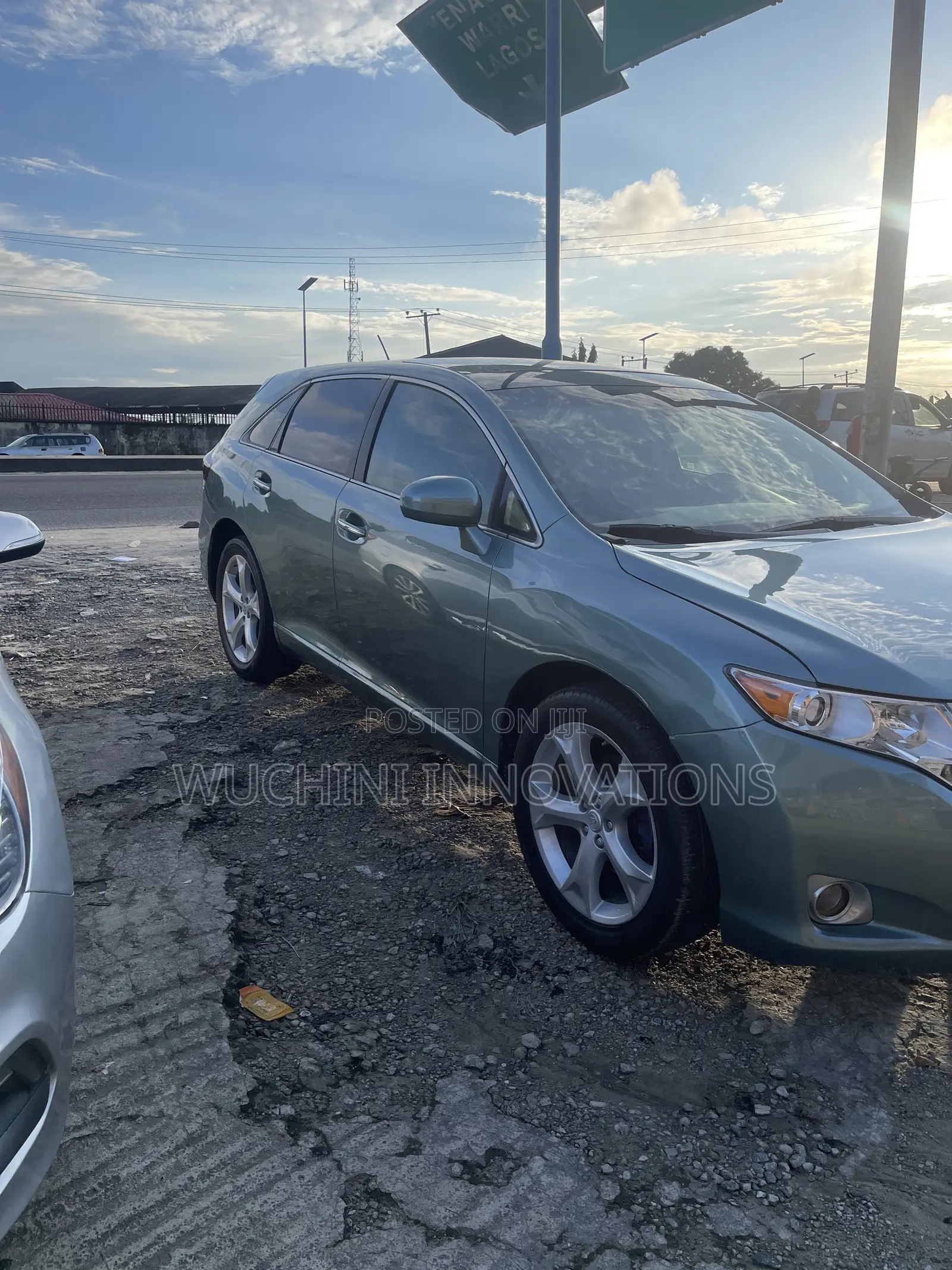 Toyota Venza V6 AWD 2011 Green