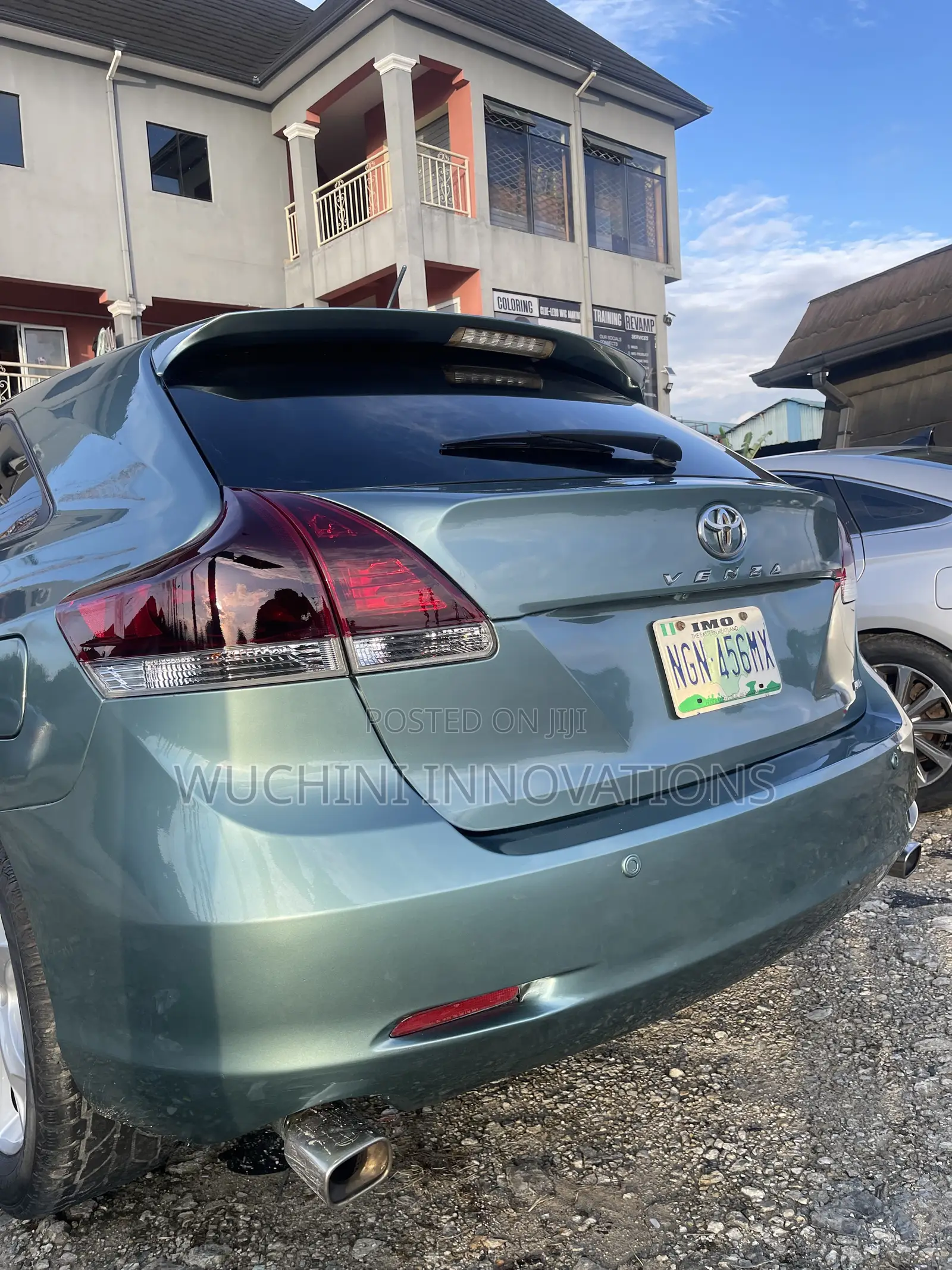 Toyota Venza V6 AWD 2011 Green