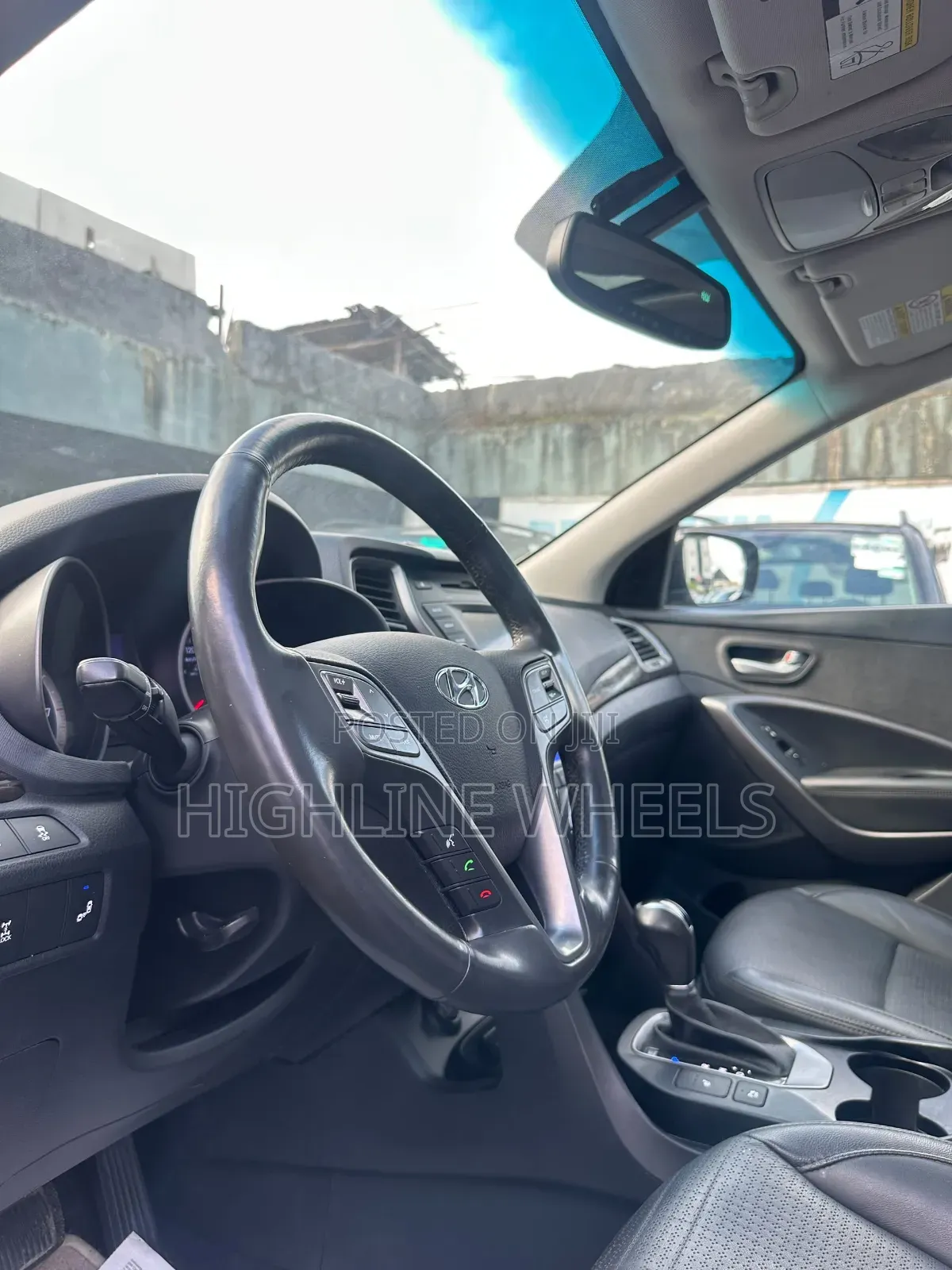 Hyundai Santa Fe 2014 Gray