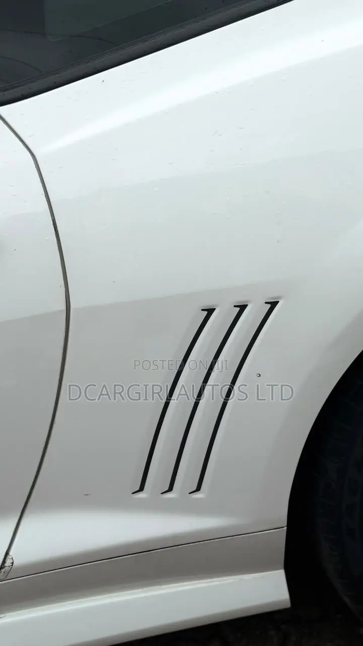 Chevrolet Camaro 2015 White