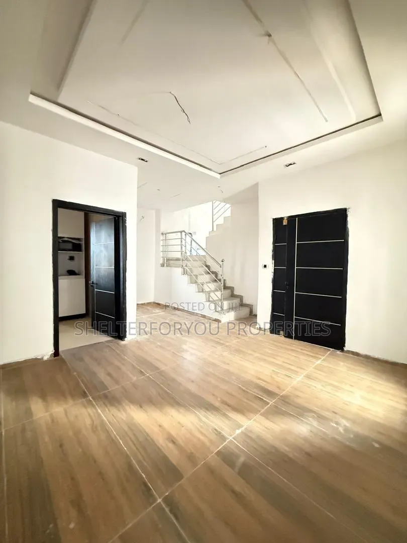 2bdrm Duplex in Sangotedo for sale