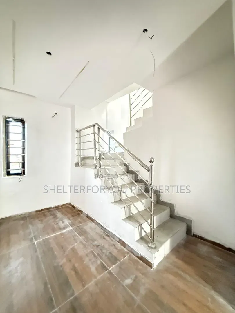 2bdrm Duplex in Sangotedo for sale