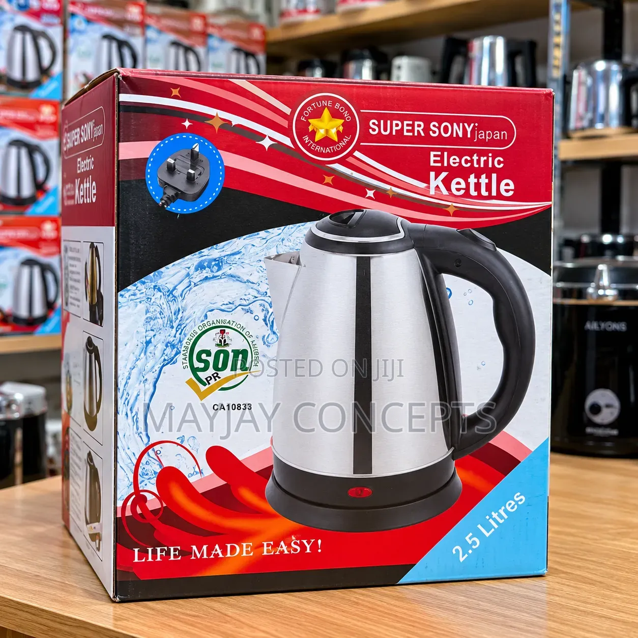 EUROMAX 2.5L 1500W Electric Kettle With 360° Swivel Base