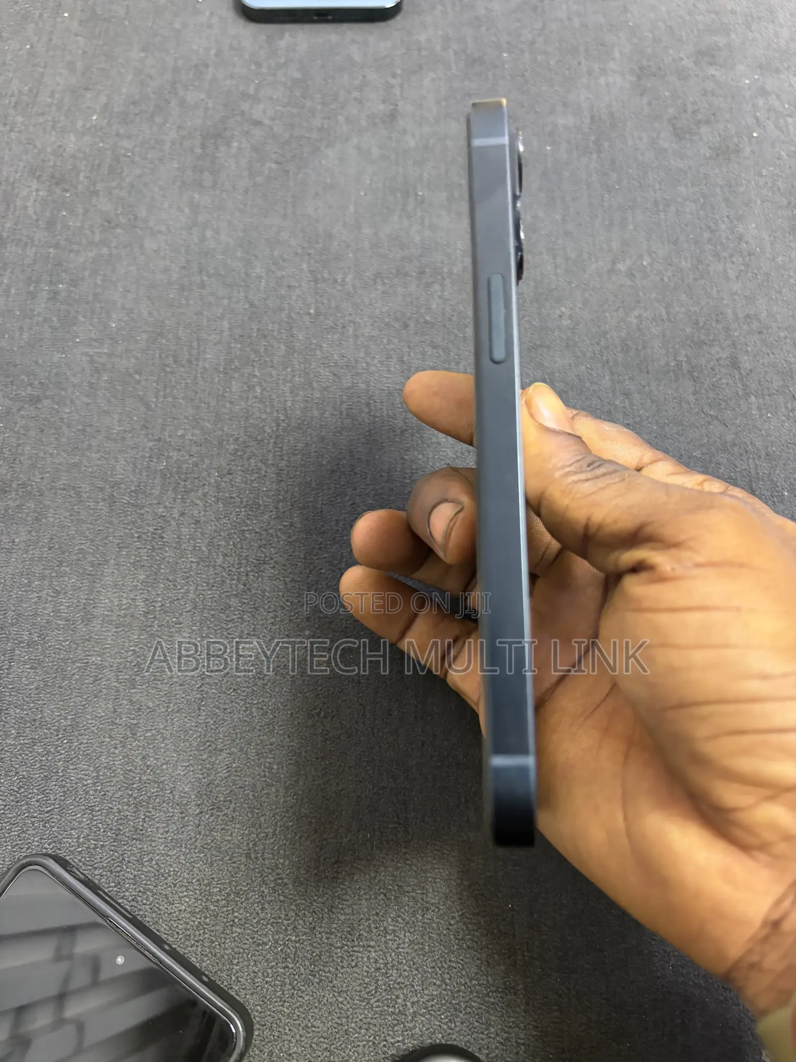 New Apple iPhone 12 Pro 256 GB Black