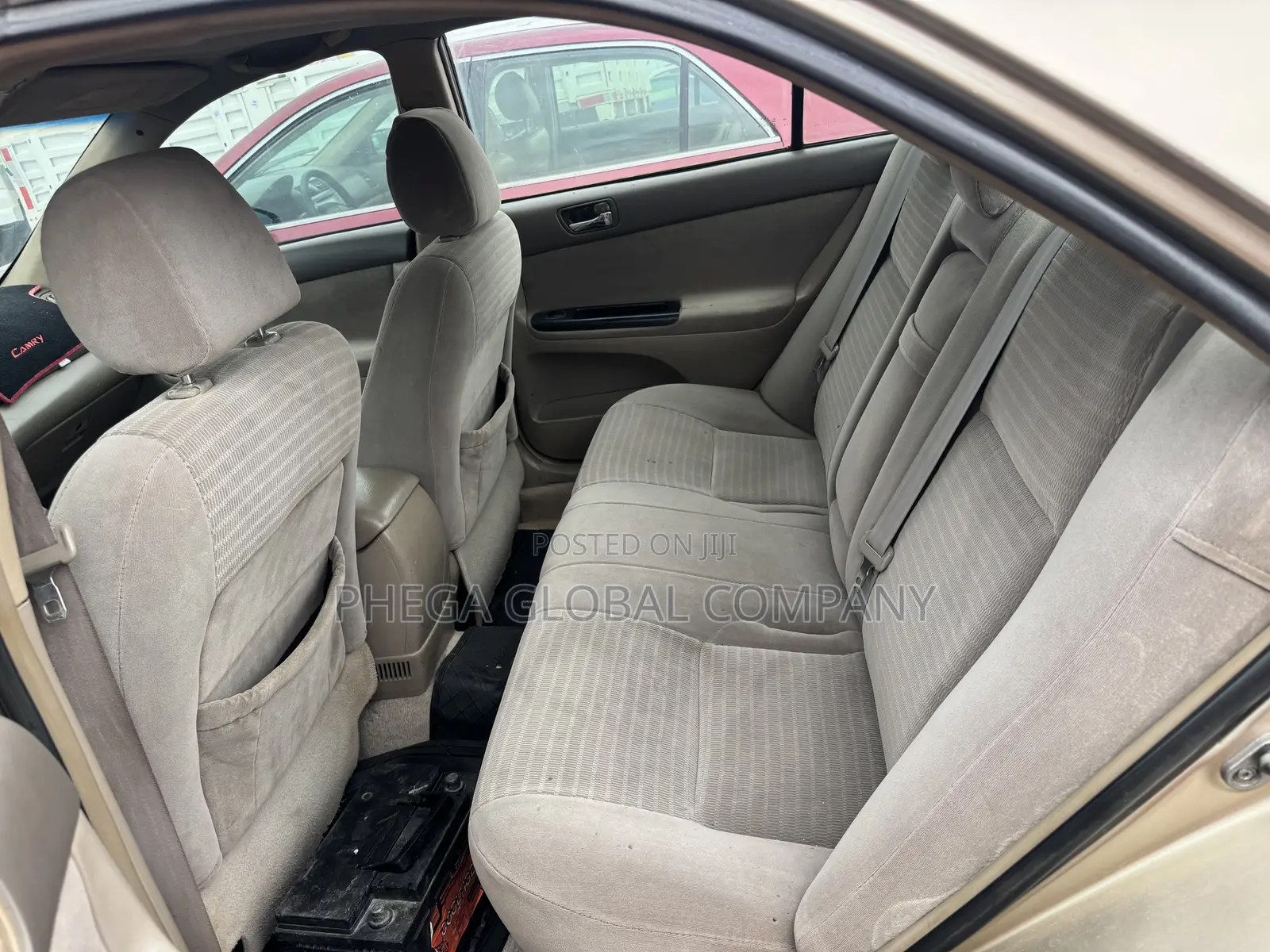 Toyota Camry LE 4dr Sedan (2.4L 4cyl 5A) 2005 Gold