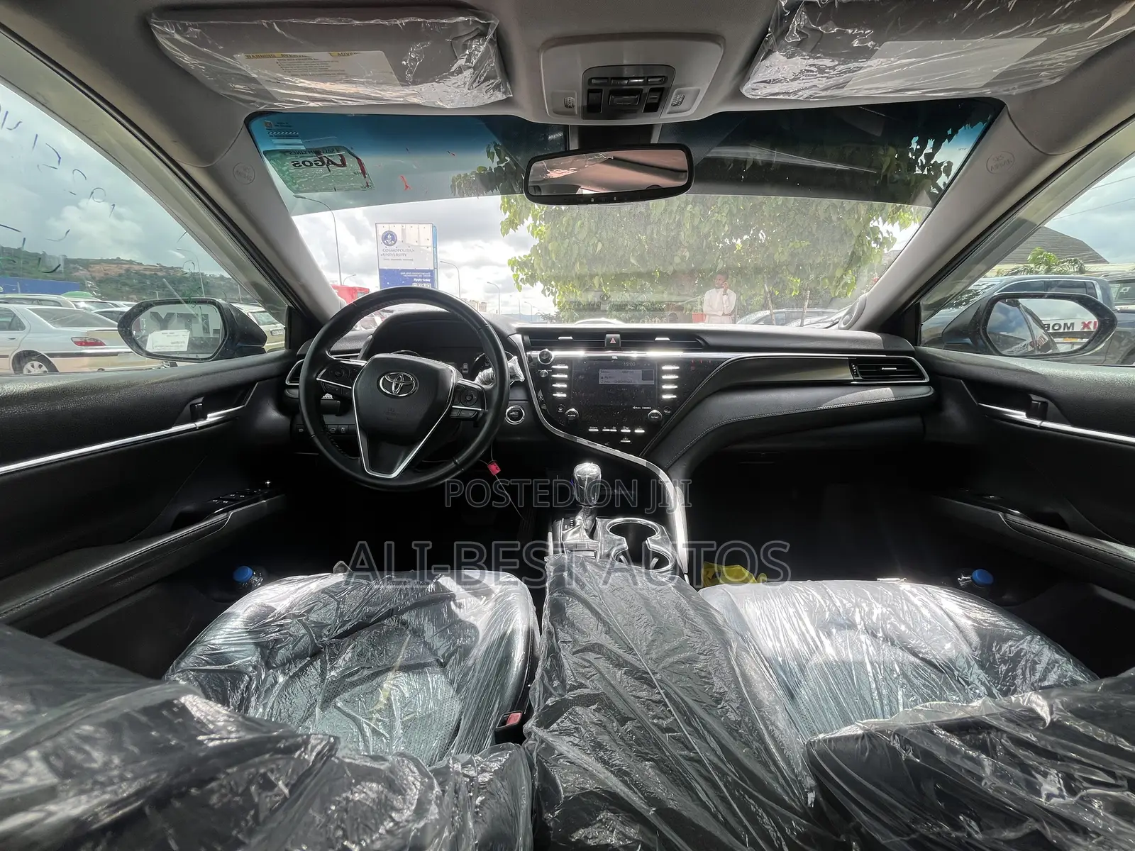 Toyota Camry 2019 Blue