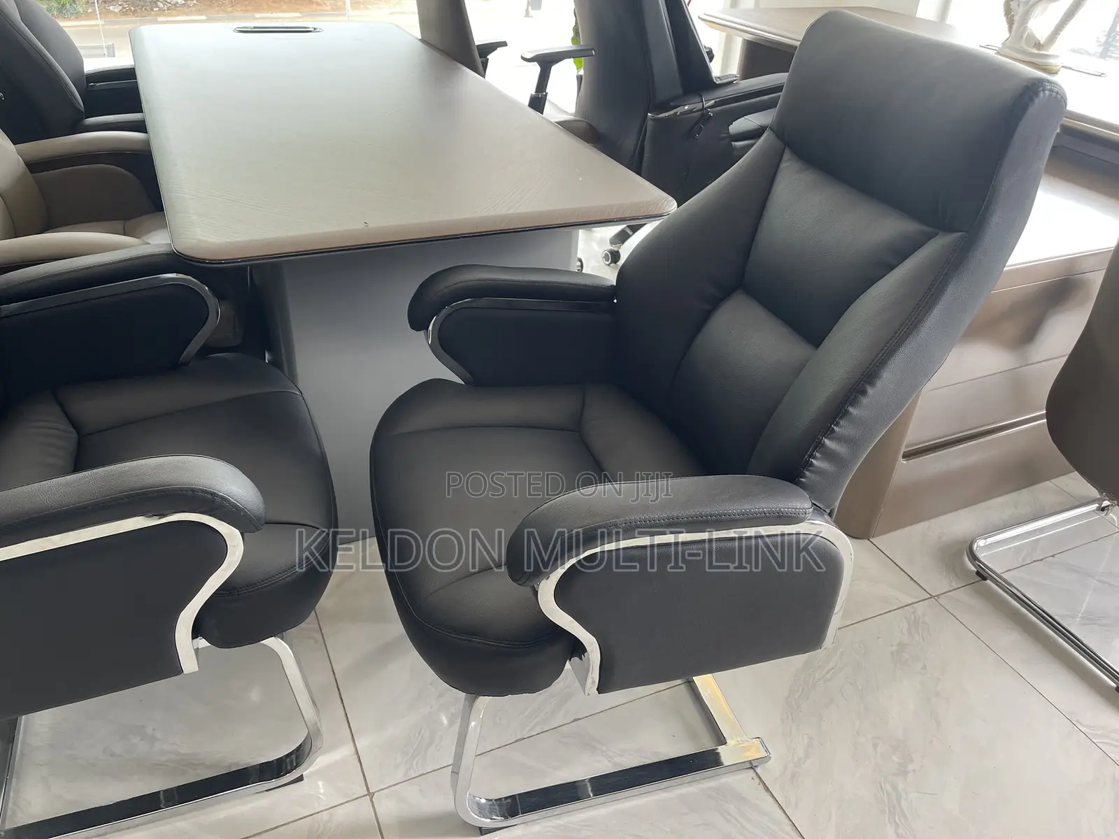 Office Chair /Swivel/Visotor’s/ Quality /Foreign/Chair/Black/Brown