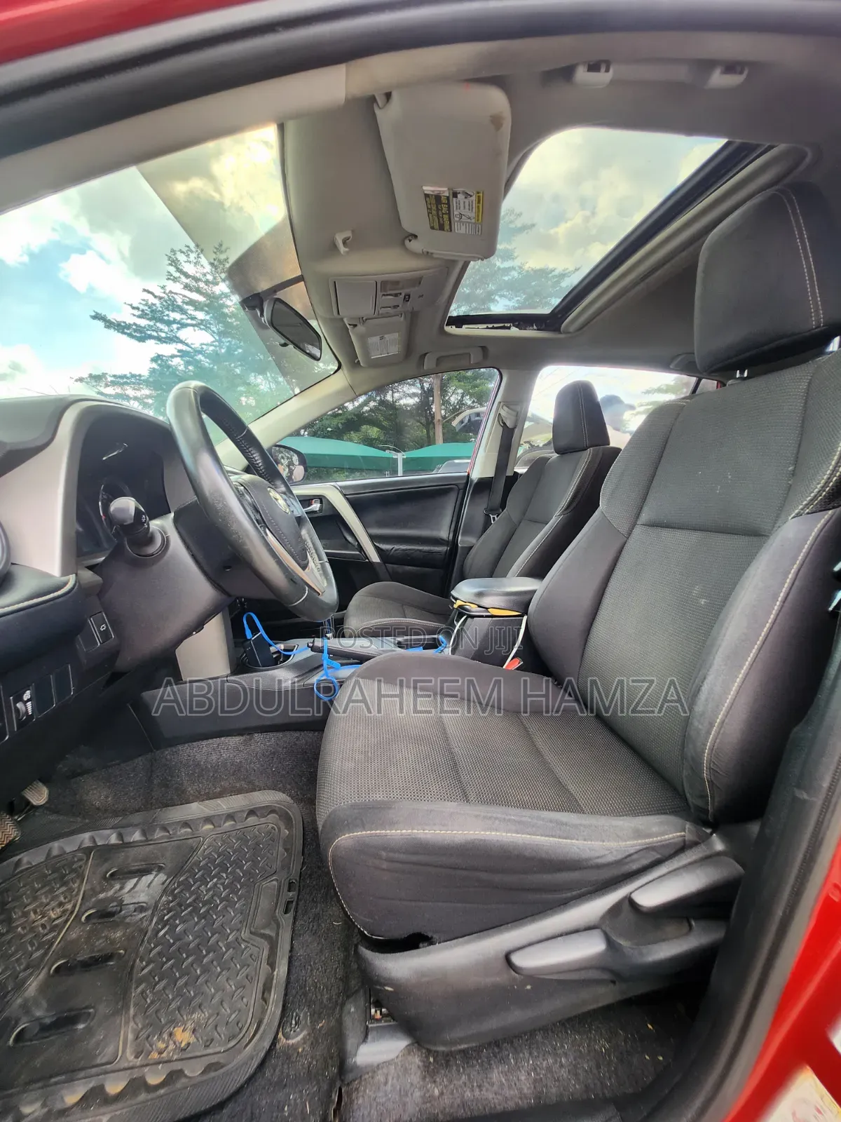 Toyota RAV4 2016 Red