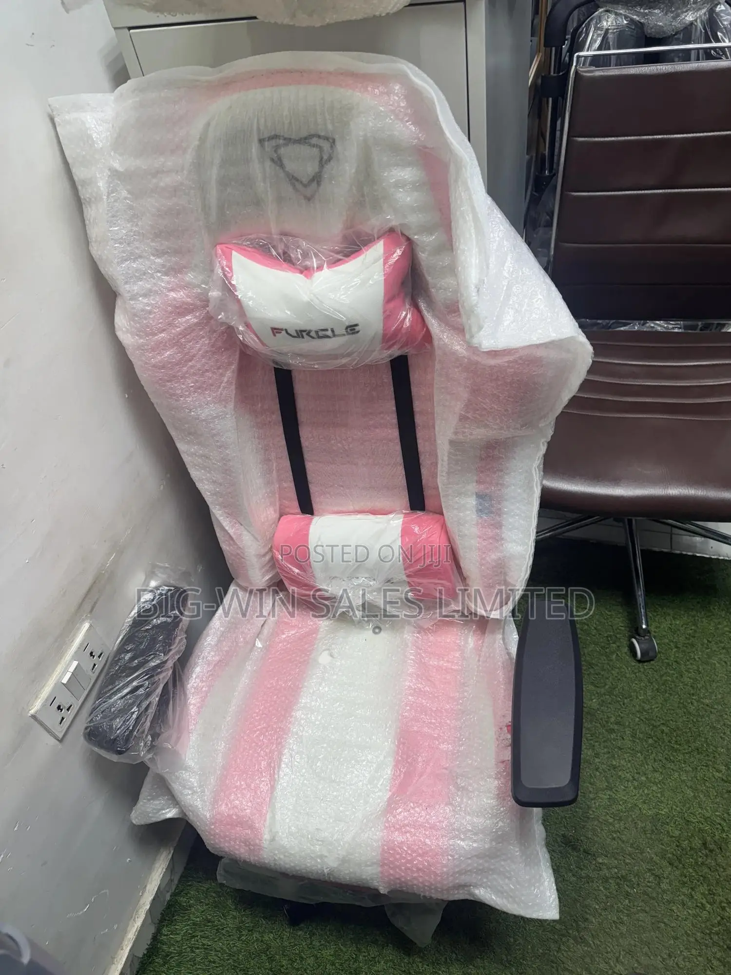 Gaming Chair Pink