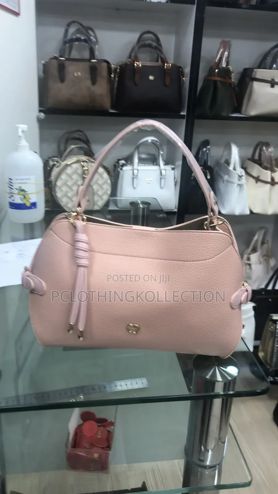 A Perfect Handbag for a Perfect Look