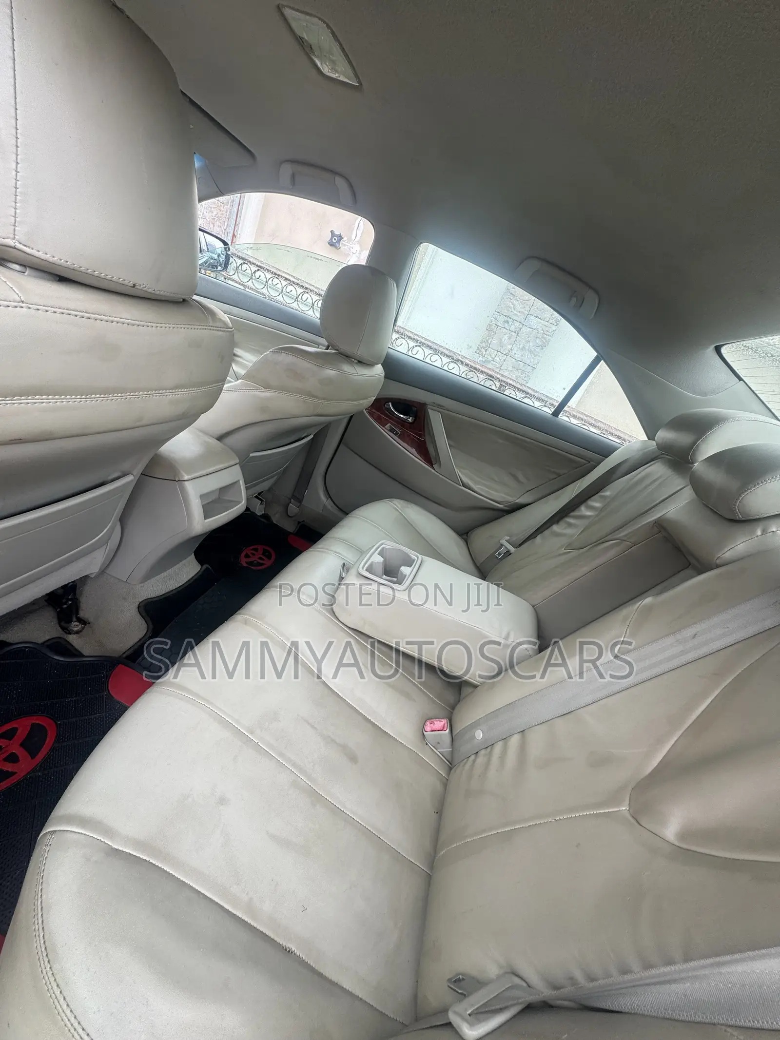 Toyota Camry Base 4dr Sedan (2.5L 4cyl 6M) 2010 Black