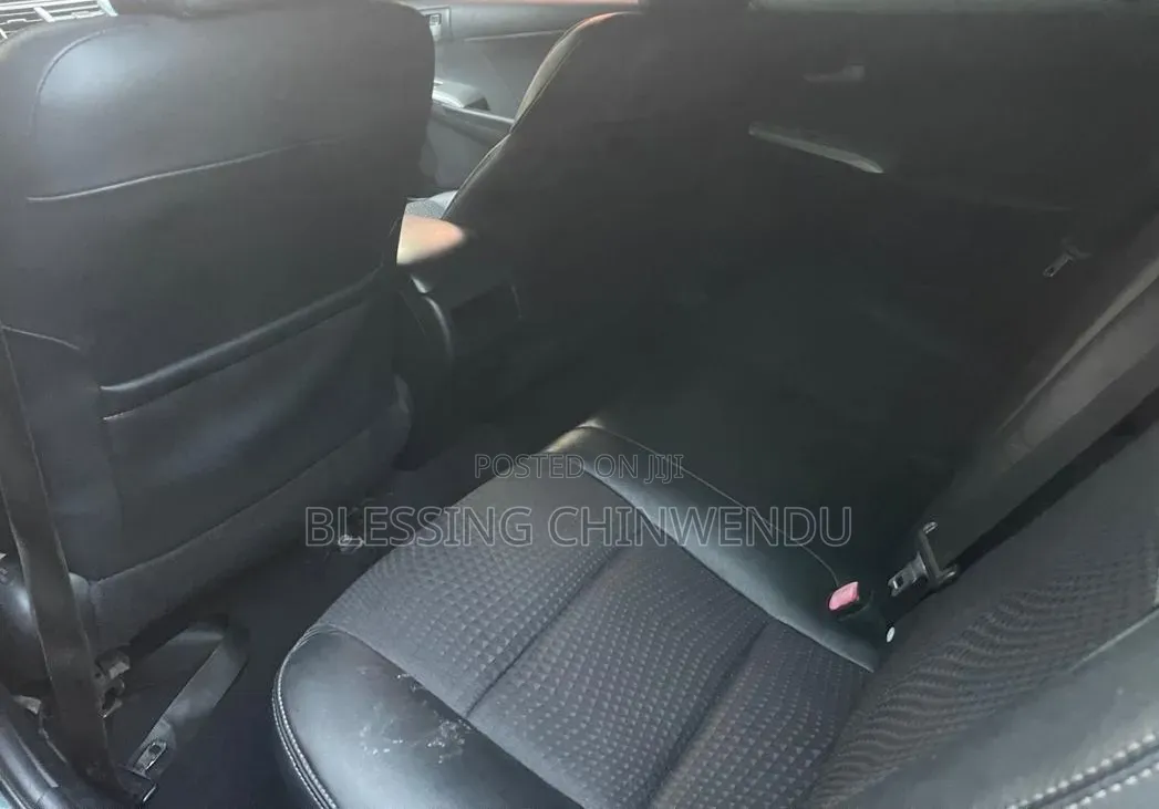 Toyota Camry SE 4dr Sedan (2.5L 4cyl 6A) 2013 Black