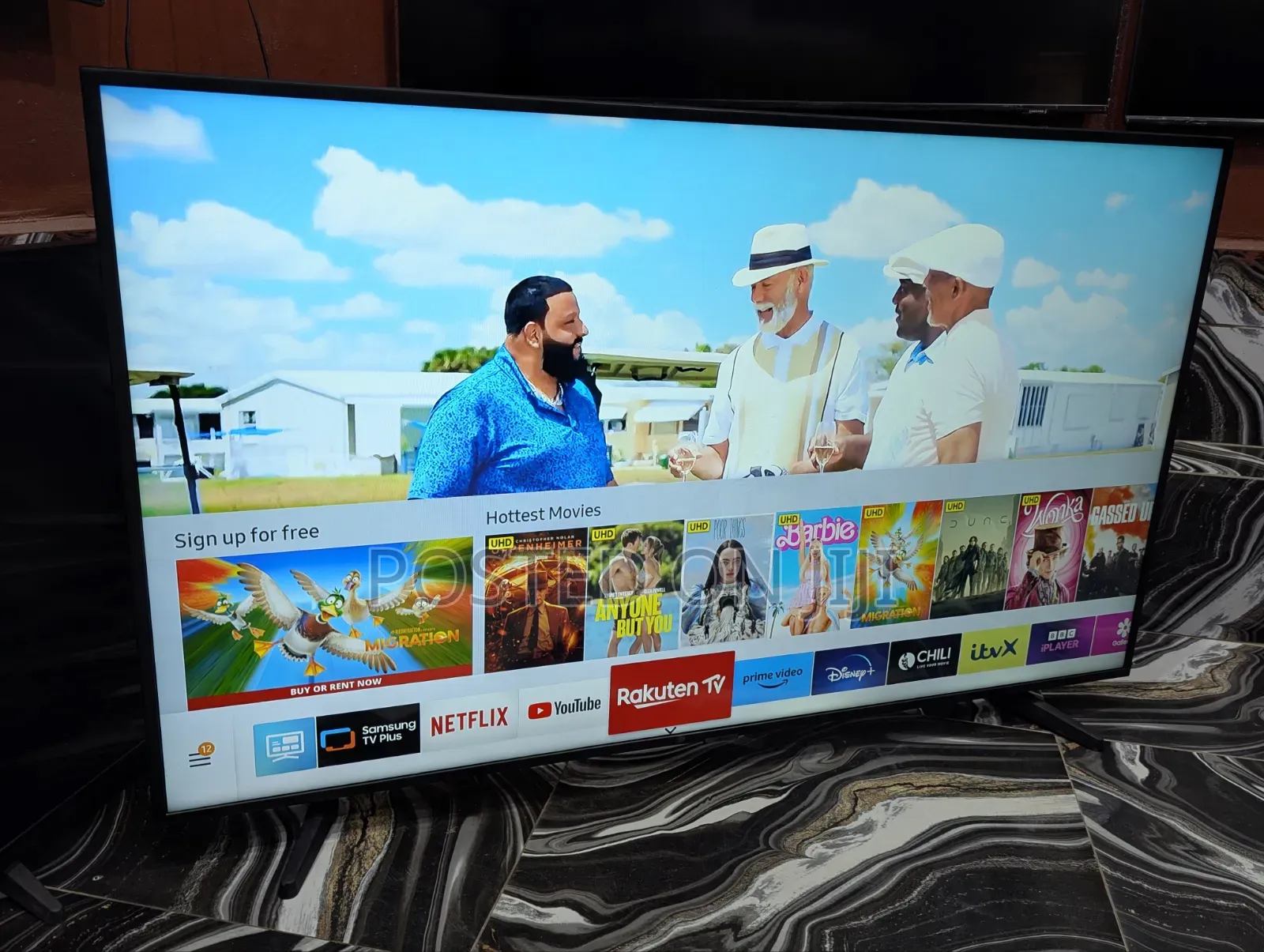 Top Notch Samsung 55" Crystal Clear UHD HDR Sleek Design Smart TV