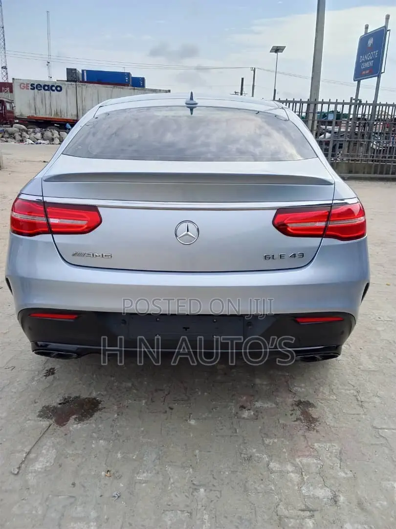 Mercedes-Benz GLE-Class AMG GLE 43 4MATIC 2017 Silver