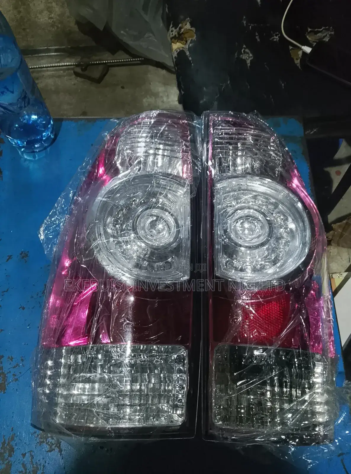 Back Light Tacoma 2012
