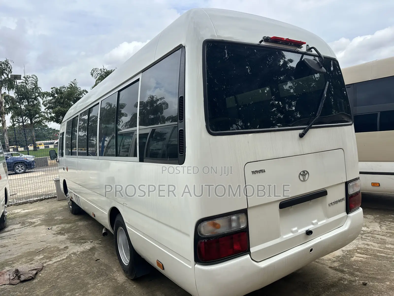 Toyota Coaster 2018 White