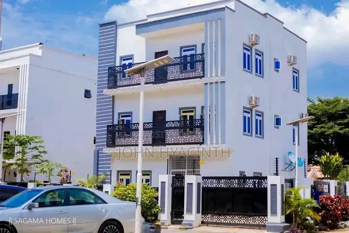 Furnished 2bdrm Duplex in Dawaki, Kado, for sale