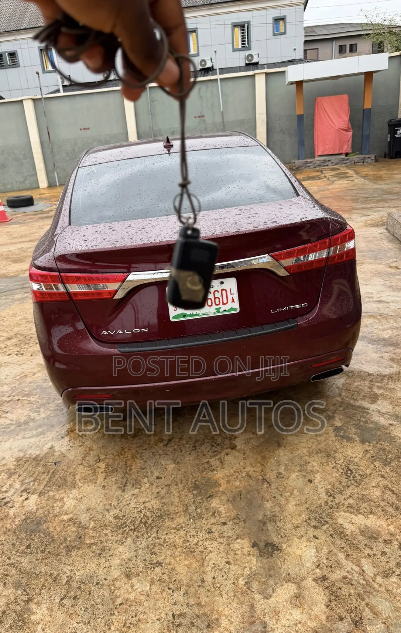 Toyota Avalon Limited 4dr Sedan (3.5L 6cyl 6A) 2014 Burgundy