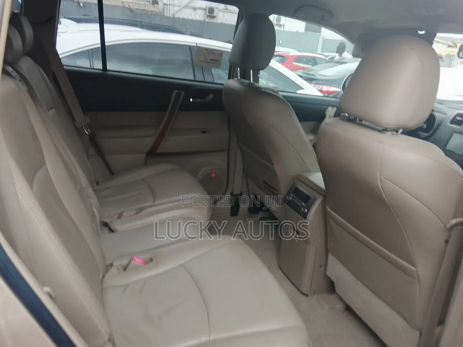 Toyota Highlander 2009 Gold
