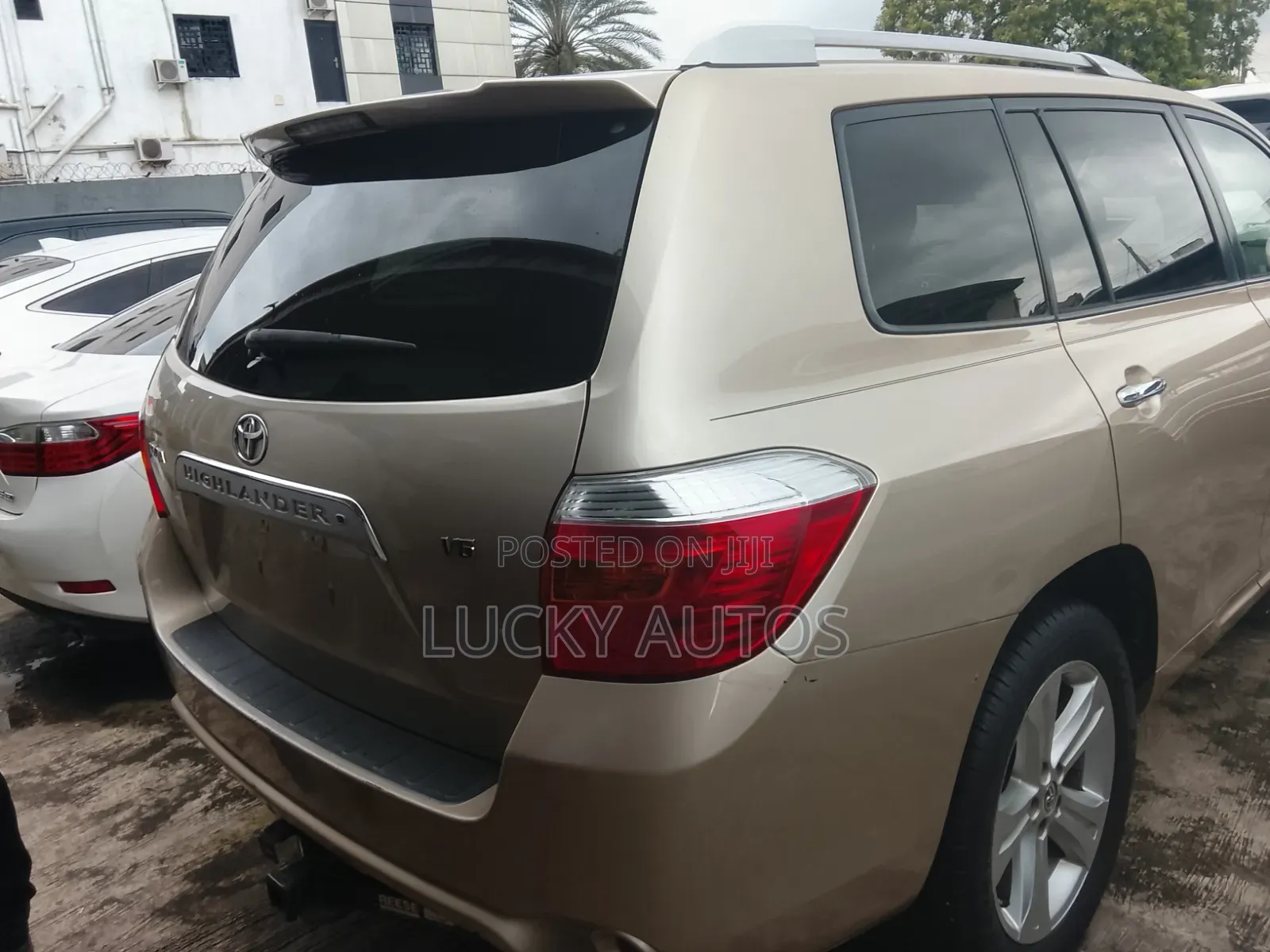 Toyota Highlander 2009 Gold