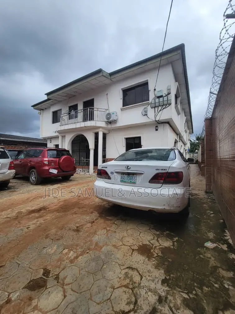 Furnished Mini Flat in Ayobo for rent