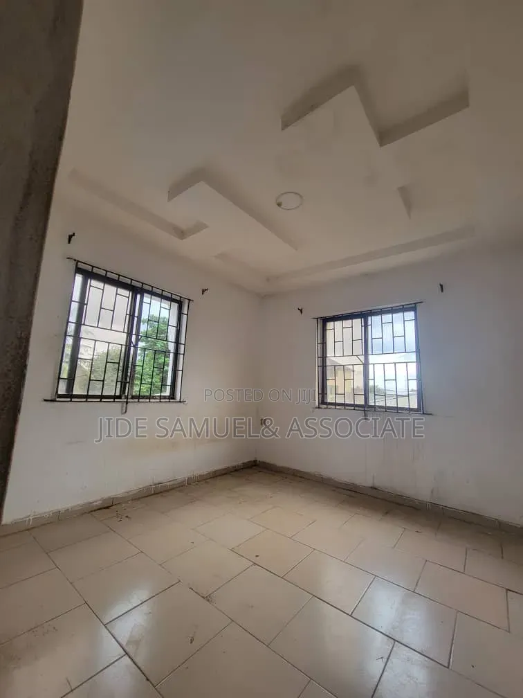 Furnished Mini Flat in Ayobo for rent