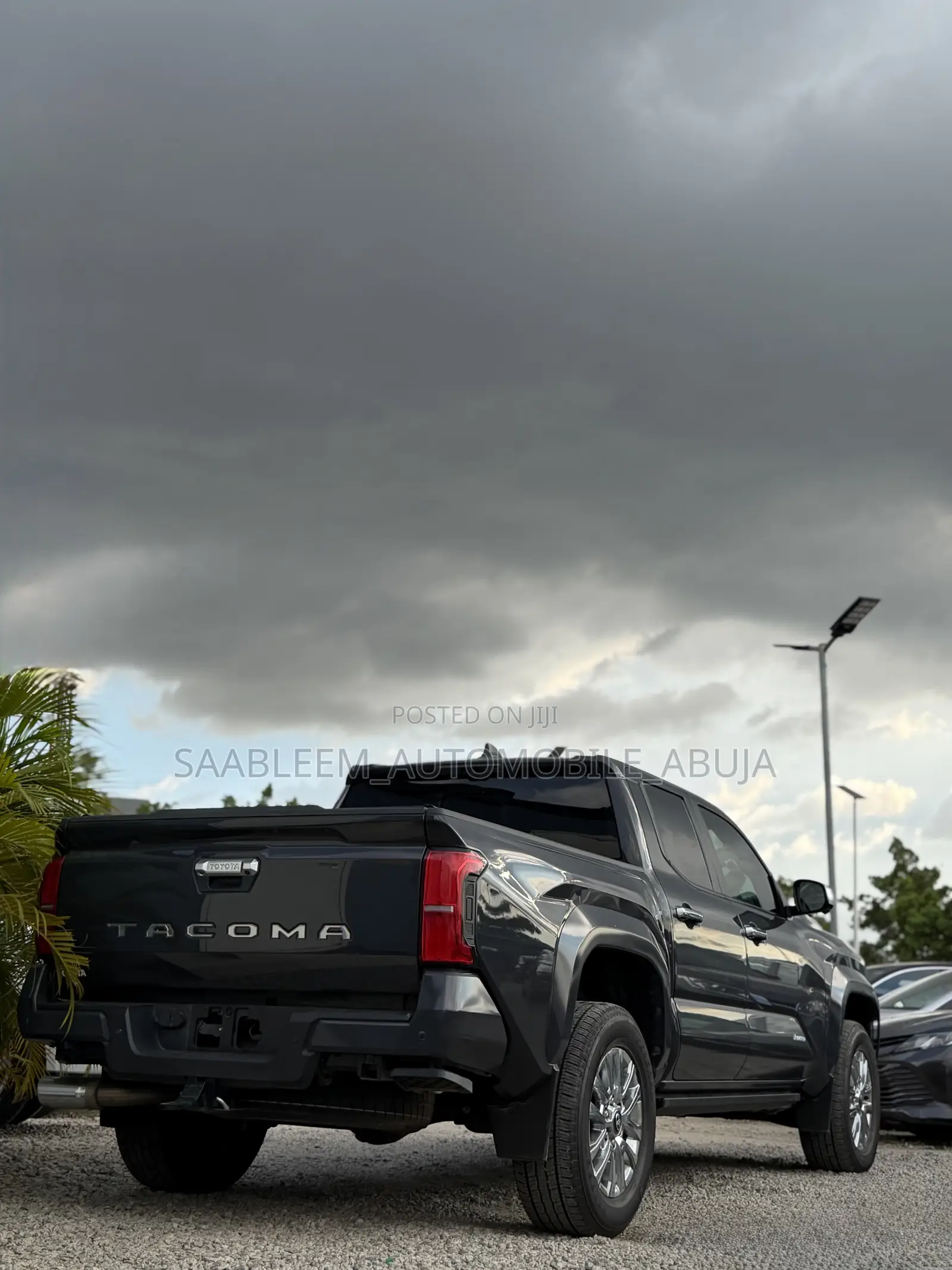 Toyota Tacoma 2025 Black