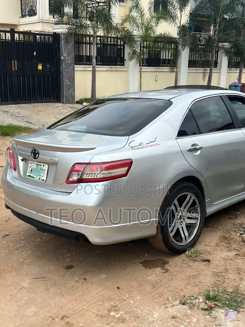 Toyota Camry 2007 Silver