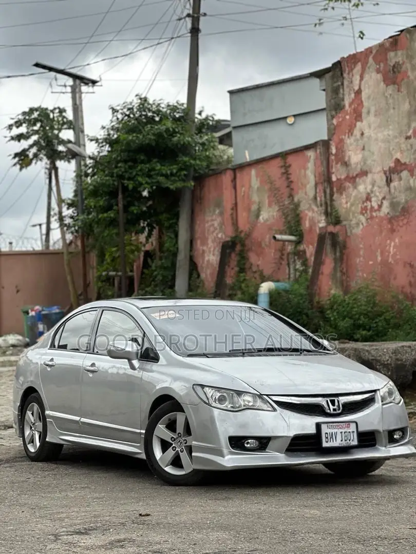 Honda Civic 2010 Silver