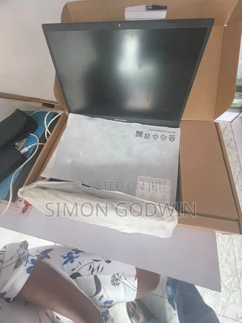 New Laptop 12GB Intel Core i5 SSD 256GB