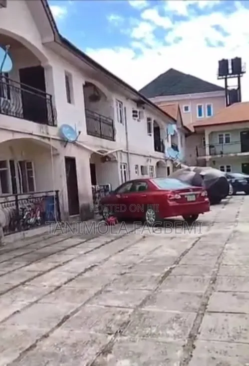 2bdrm Block of Flats in Royal Palm Will, Ado / Ajah for sale