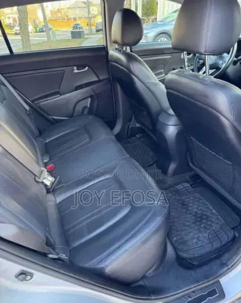 Kia Sportage EX 4dr SUV AWD (2.4L 4cyl 6A) 2012 Silver