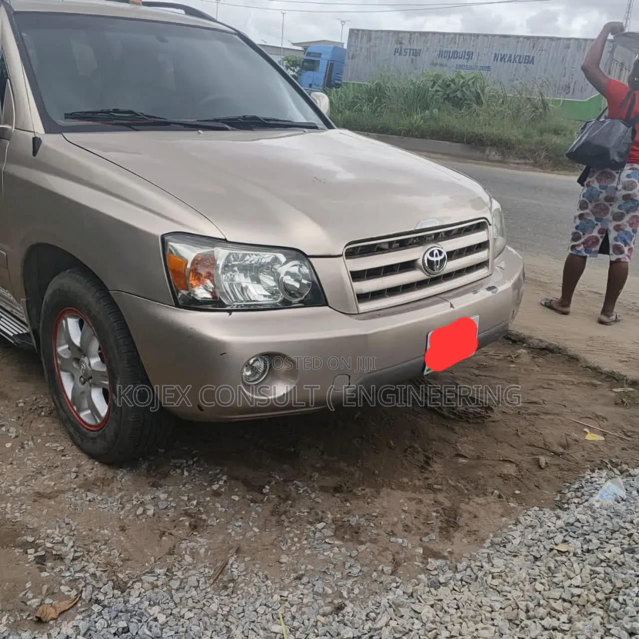 Toyota Highlander Base AWD 2004 Gold